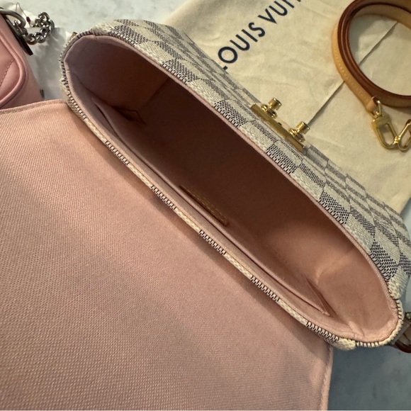 Like New LOUIS VUITTON Damier Azur Croisette Top Handle/Crossbody - Picture 5 of 13